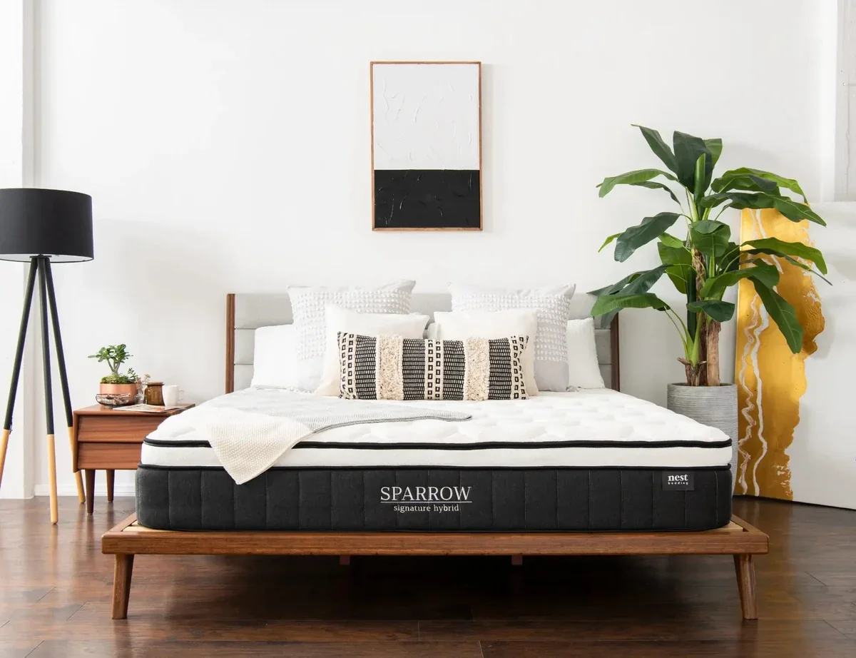 Nest Bedding Sparrow Signature Hybrid mattress