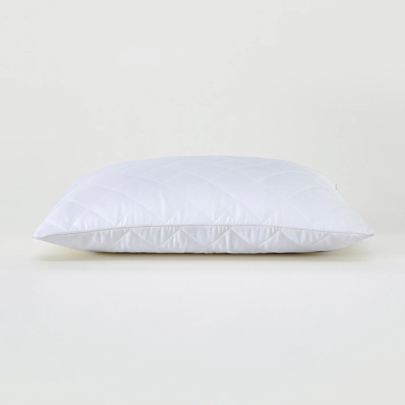 SIJO FluffBase Eucalyptus Pillow
