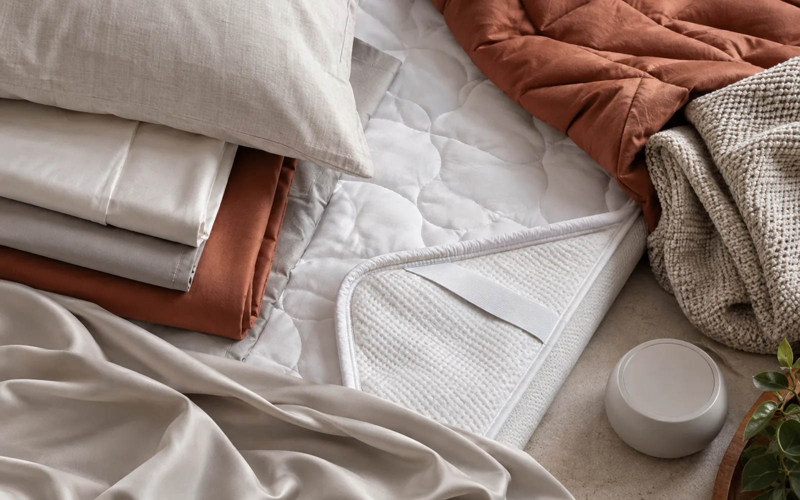 Performance Bedding Guide: Sheets, Protectors & Sleep Tech for Better Rest explained through a photorealistic material or setup detail