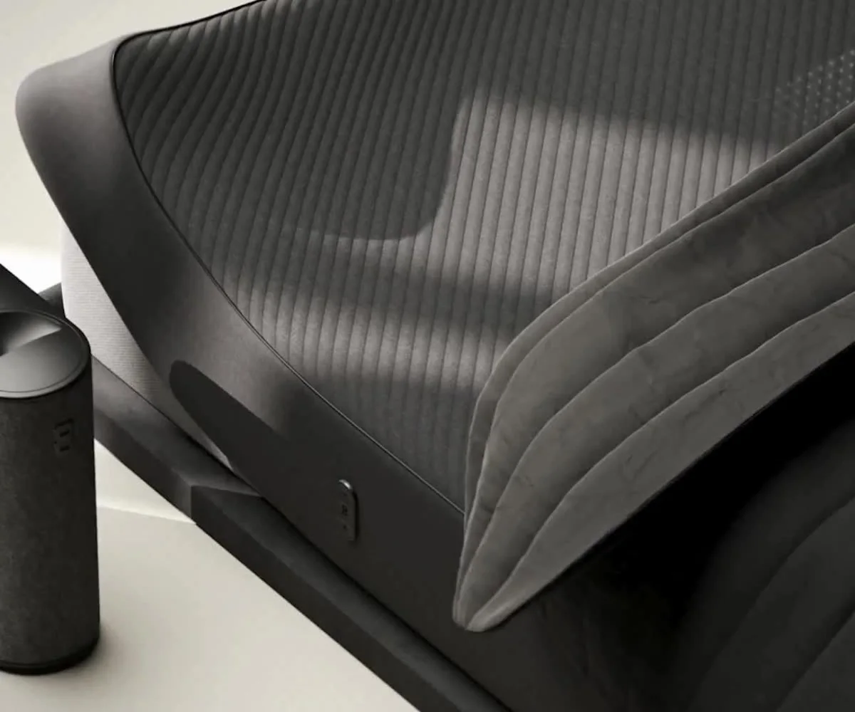 Eight Sleep Pod 5 Ultra with adjustable Base